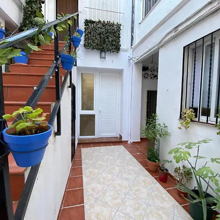 La Des Couleurs - En Pleno Centro De アパート