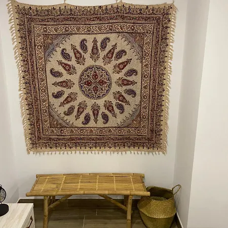 La Des Couleurs - En Pleno Centro De アパート *