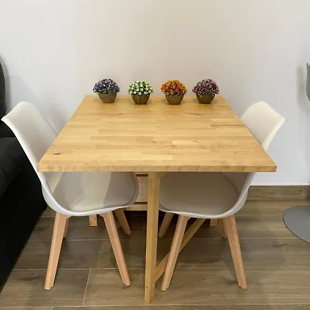 La Des Couleurs - En Pleno Centro De *