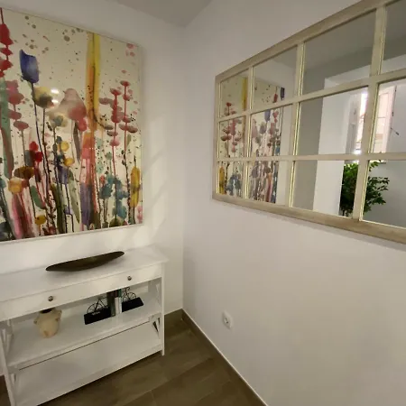 La Des Couleurs - En Pleno Centro De *